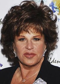 image Lainie Kazan