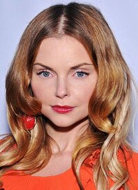 Bild Izabella Miko