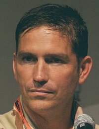 image James Caviezel