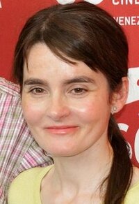 image Shirley Henderson