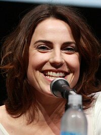 image Antje Traue