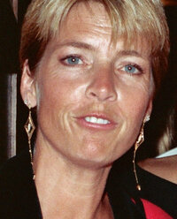 image Meredith Baxter