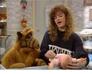 ▶ ALF > Der Geburtshelfer